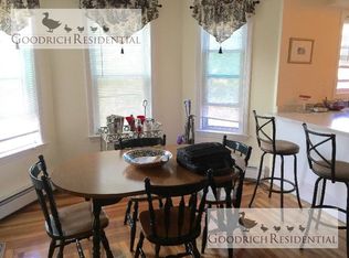 39 Illinois Ave, Somerville, MA 02145