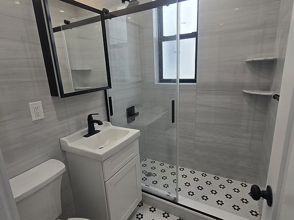 3rd image of 3074 37th St APT 2F