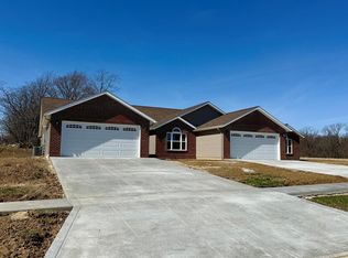 1365 Deer Ridge Ln, Mansfield, OH 44906