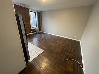 Rented by Bruma Realty LLC