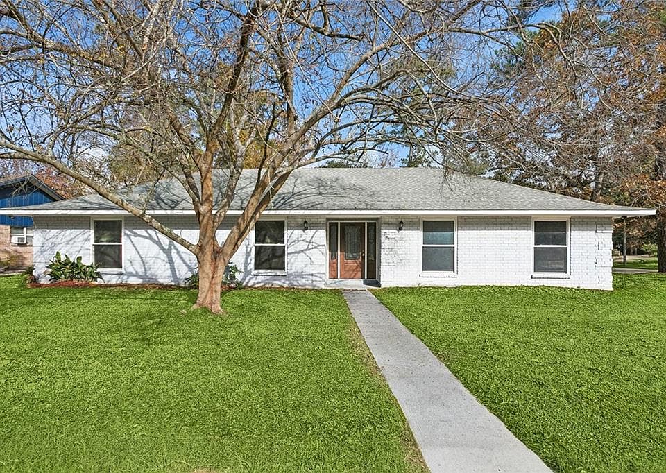 1st image of 516 Poplar Dr