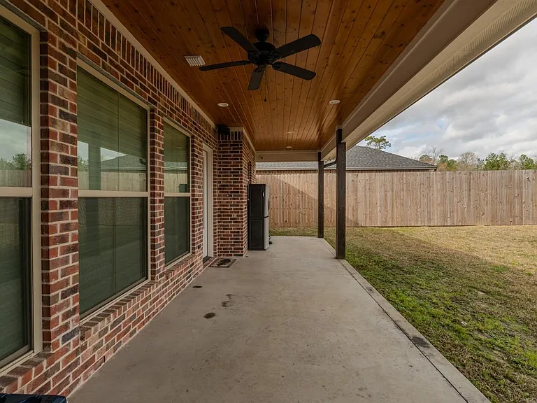 112 Pindo Palm Dr — Photo 46