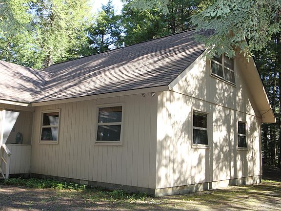 4th image of 68 Birchwood Dr