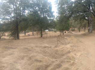 1094 Crooked Oak Ln, Redding, CA 96003