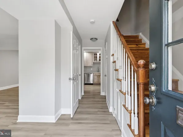 6735 Kenwood Forest Ln #40, Chevy Chase, MD 20815