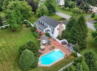 3 Banbury Rd, Hummelstown, PA 17036