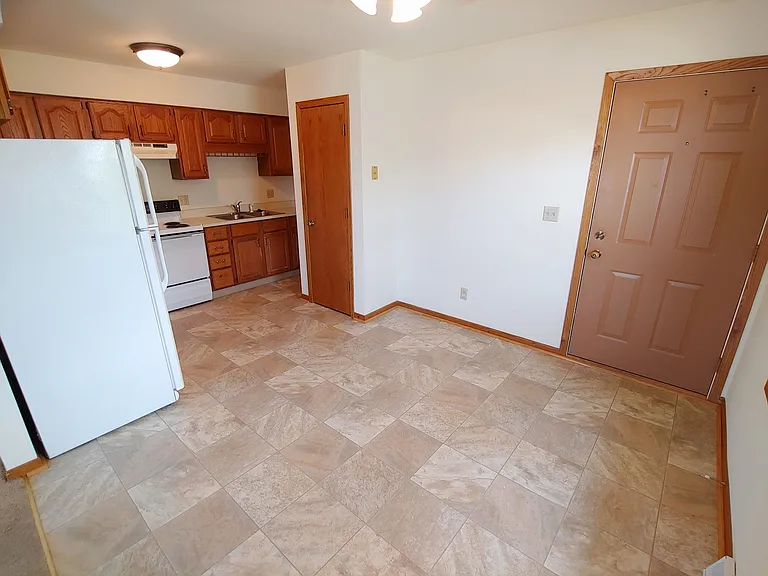 1108 Clement St — Photo 38