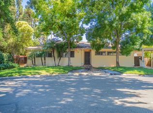 2424 W College Ct, Visalia, CA 93277