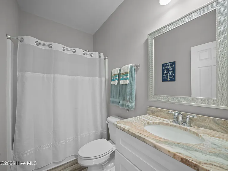 512 Hazelwood Dr — Photo 25