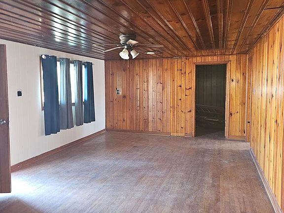 3rd image of 154 Shoe Factory Rd