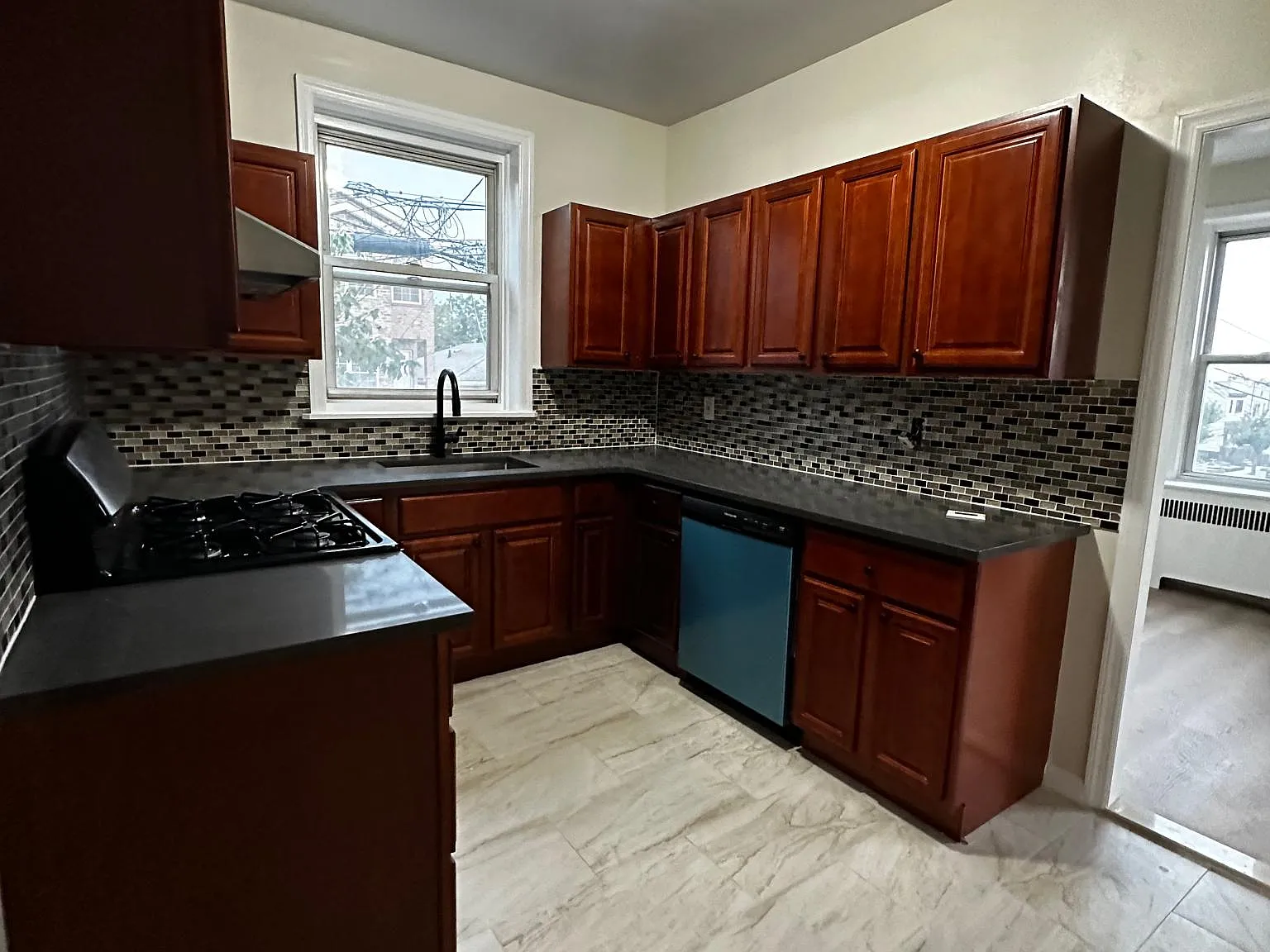 2 bed, $2,300 — Photo 1