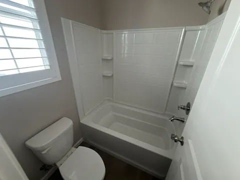 148 Wisteria Cir — Photo 12