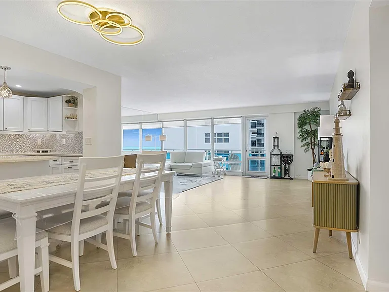3430 Galt Ocean Dr #802 — Photo 8