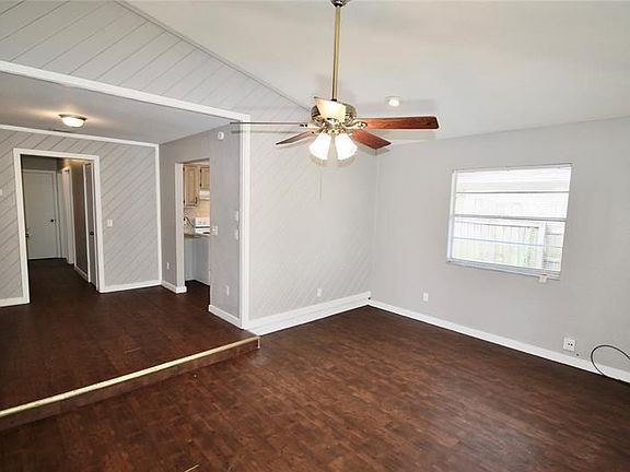 2nd image of 1312 Cypress Ave