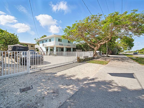 4th image of 95401 Overseas Hwy