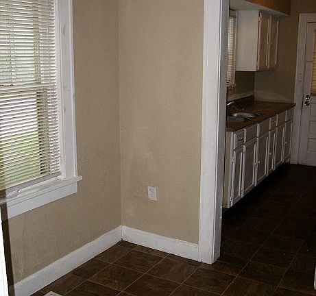 5th image of 5546 Garfield Ave