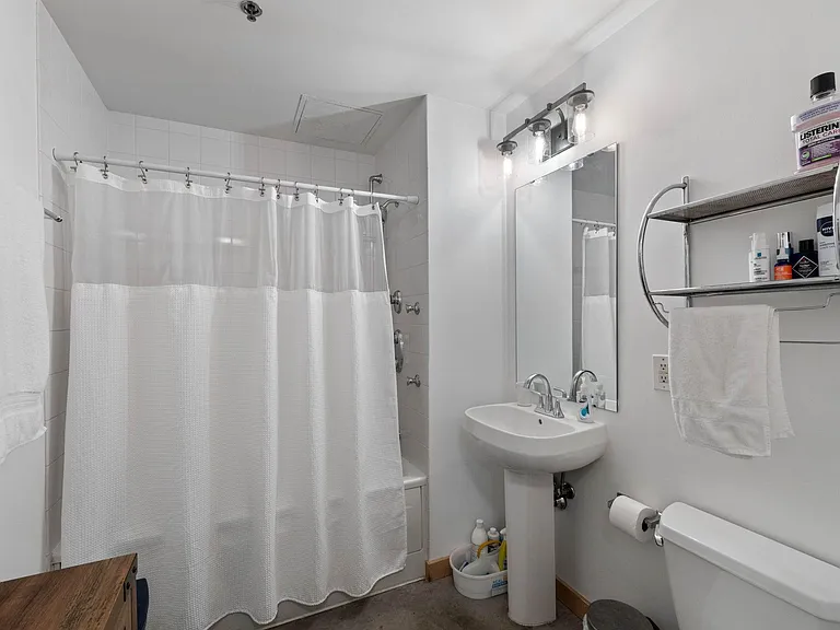 720 N 4th St #203 — Photo 13