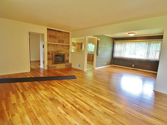 4th image of 1607 Orchard Ln