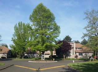 1635 15th Ave SE APT B, Albany, OR 97322