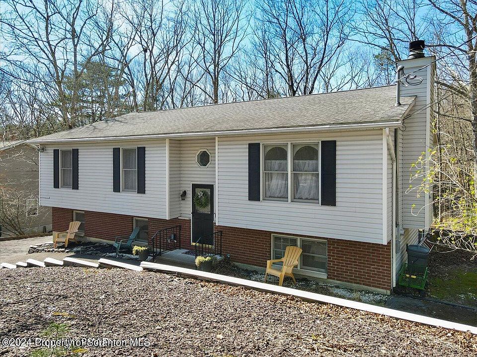 2nd image of 136 Alford Ct