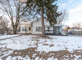 1003 W Jackson St, Bloomington, IL 61701