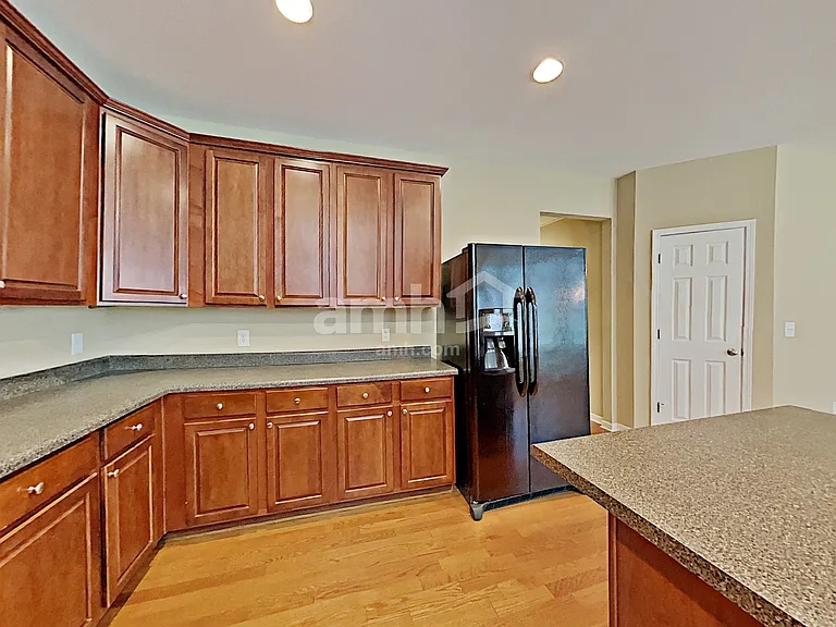1830 Madrid Falls Dr — Photo 4