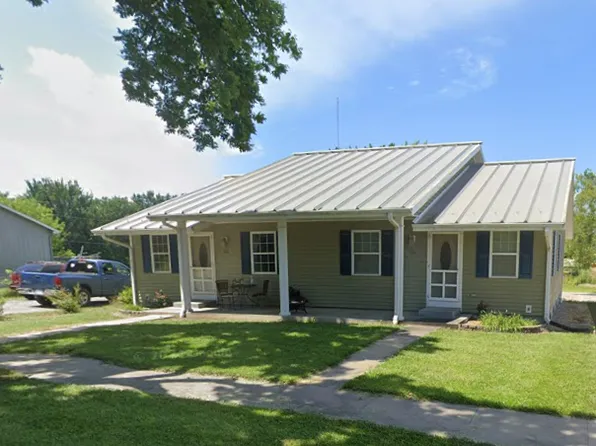 930 N King St #928, Ottawa, KS 66067