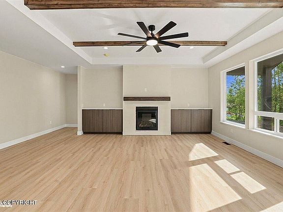 5th image of 6000 E Menke Cir