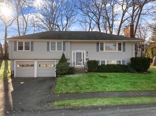 76 Tudor Rd, Needham, MA 02492
