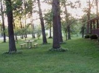 7915 Liberty School Rd, Leslie, MO 63056