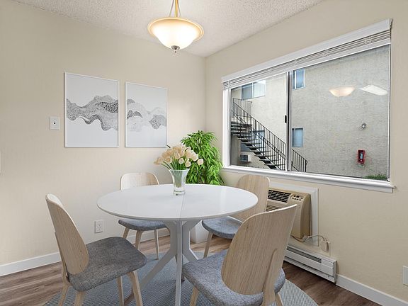 2nd image of 720 W Valley Dr #5