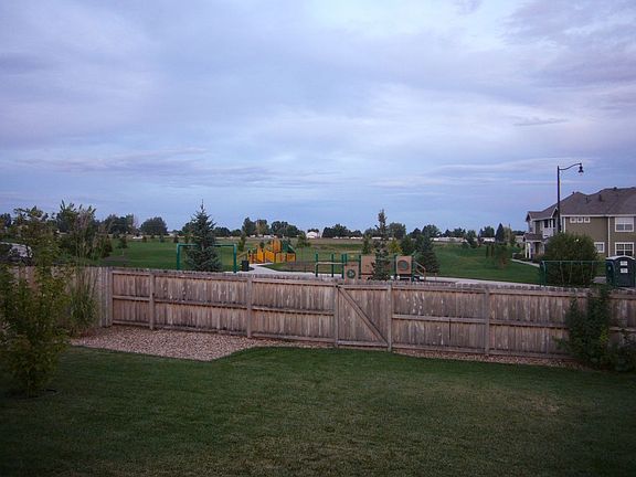 3rd image of 3528 Powderkeg Dr