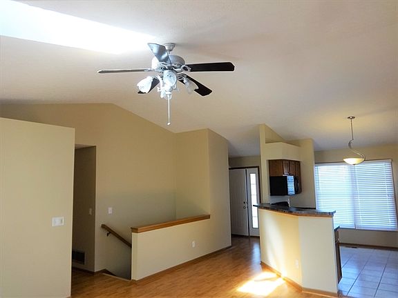 3rd image of 7191 Haswell Dr