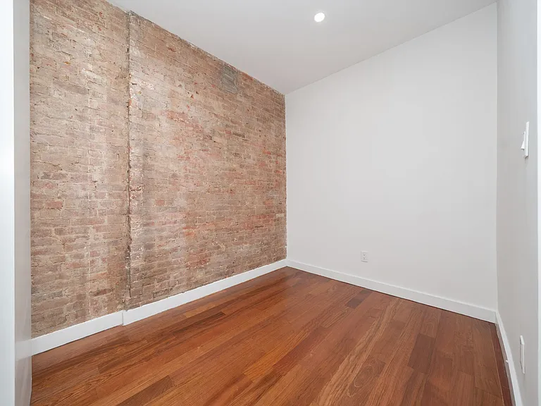 165 A Ave #2 — Photo 8