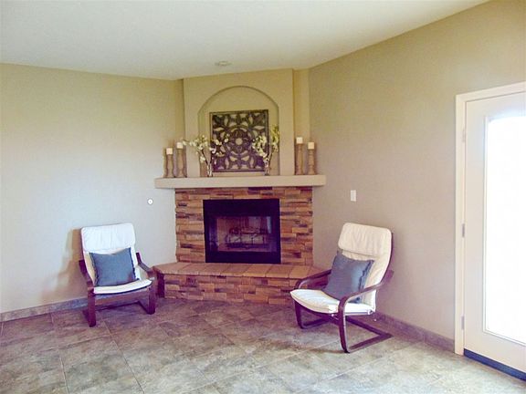 4th image of 3564 Red Arroyo Dr