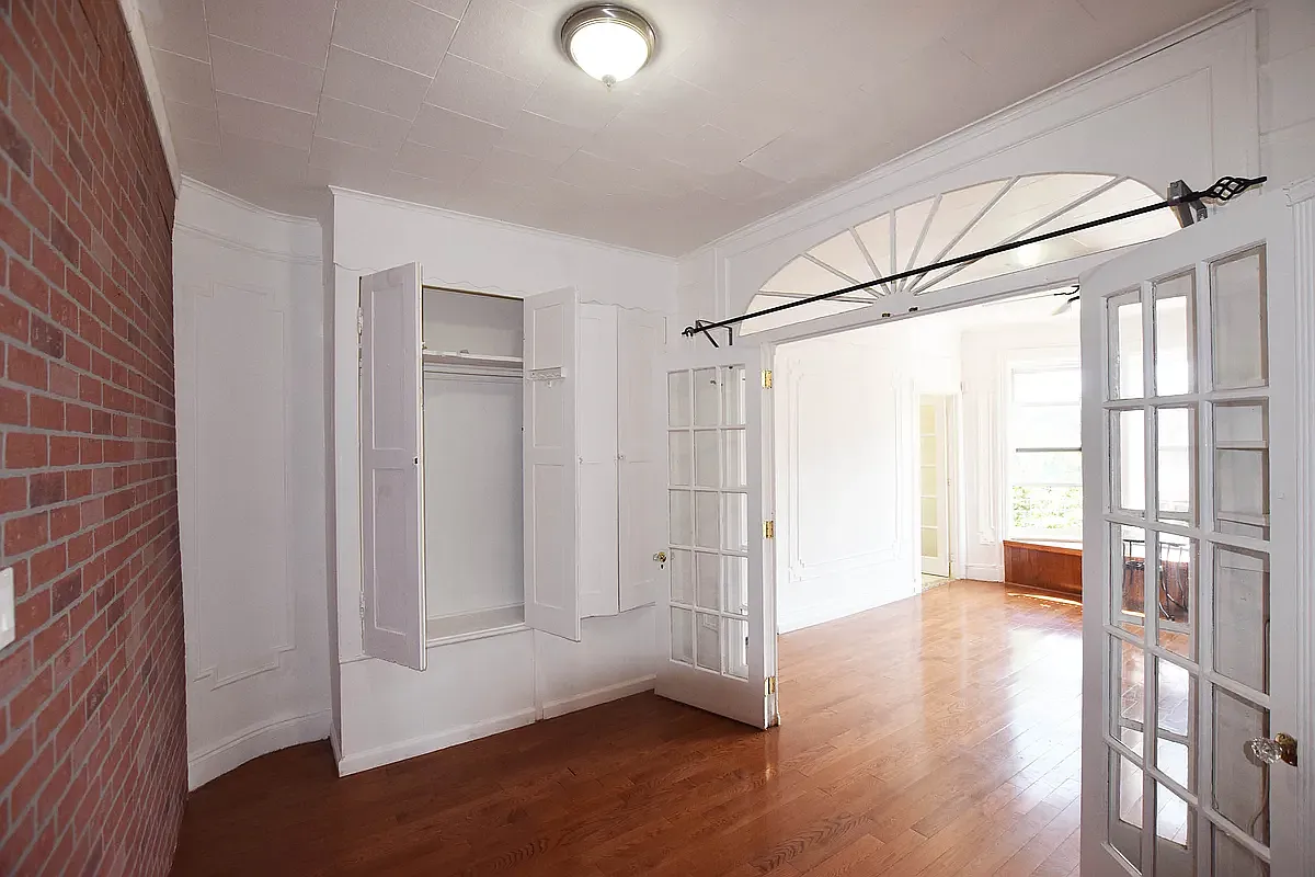 1317 Herkimer Street — Photo 2