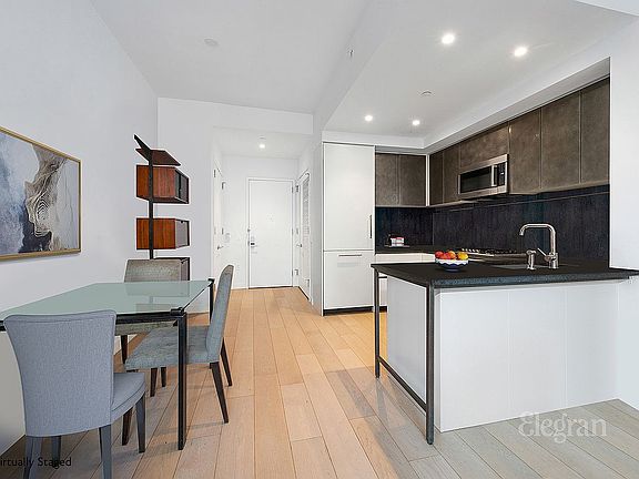 4th image of 11 Hoyt St #8J