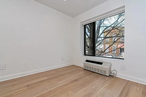 Rented by EXR | media 11