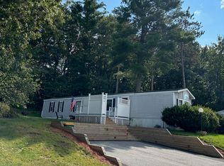 40 Gooseberry Cir, Rochester, NH 03867