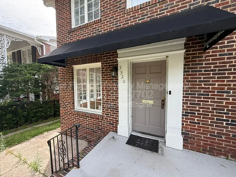 3520 Pine St — Photo 1