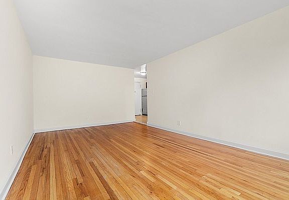 4th image of 65-15 Yellowstone Blvd #5D