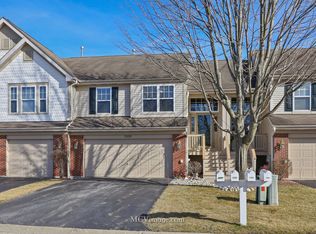 1169 N Oakwood Dr, Fox Lake, IL 60020