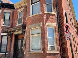 1004 Bluff St #4, Dubuque, IA 52001