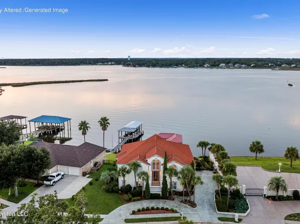 2004 Bayou Laporte Dr, Biloxi, MS 39531