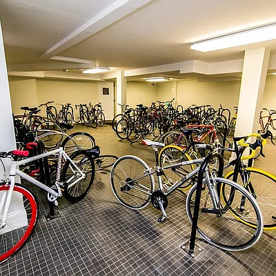 Rented by Nooklyn NYC LLC | media 94