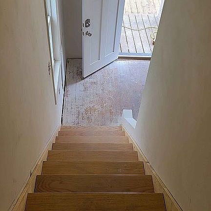 5th image of 203 Loch Lomond Rd