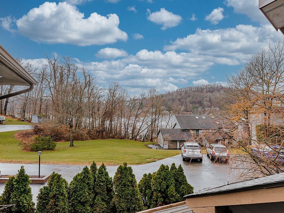 101 Lakeview Dr, WV 26508 Zillow
