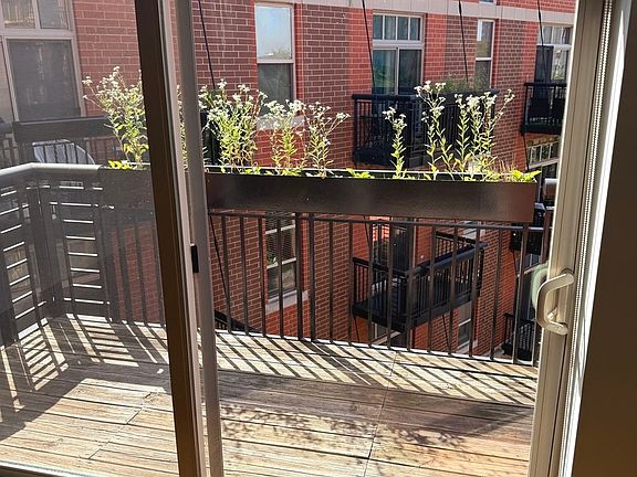 4th image of 1910 S State St APT 428