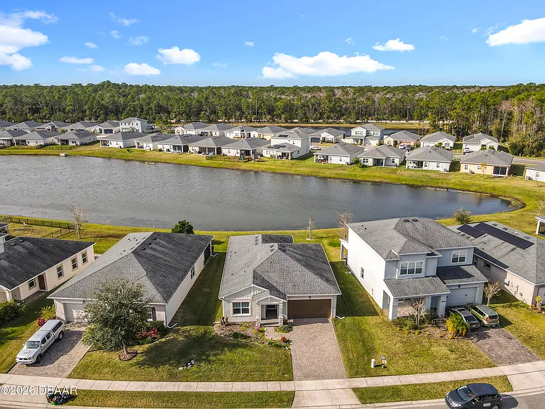 5644 Estero Loop — Photo 45