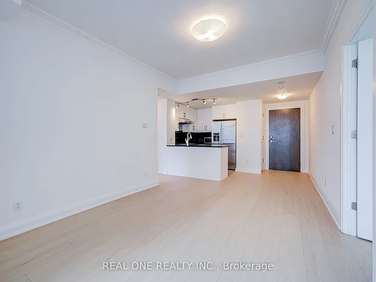 16 Harbour St #3511 — Photo 10